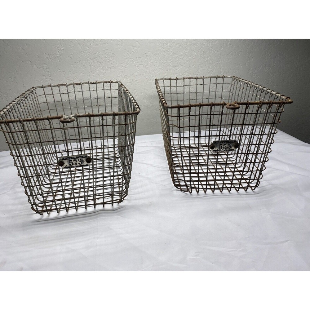 Vintage Kaspar Wire Metal Industrial Gym Locker Basket Shiner, Texas - 2 Baskets - Picture 4 of 7